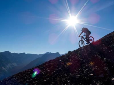 #dellacreek #helibiking