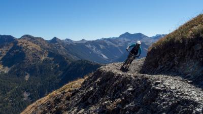 #legends #retallack #helibiking