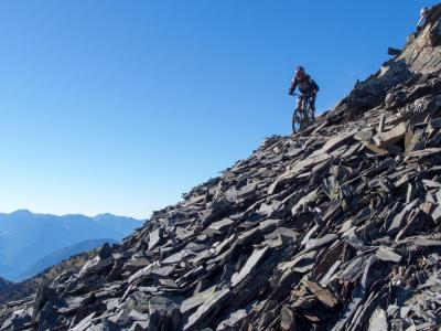 #legends #retallack #helibiking