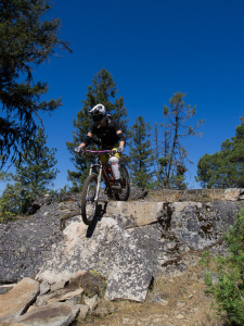 Bush Pilot Biking - Ansgar & Tina